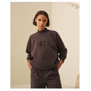 Fear Of God Essentials 1977 3/4 Mock Neck Sweatshirt Sz S